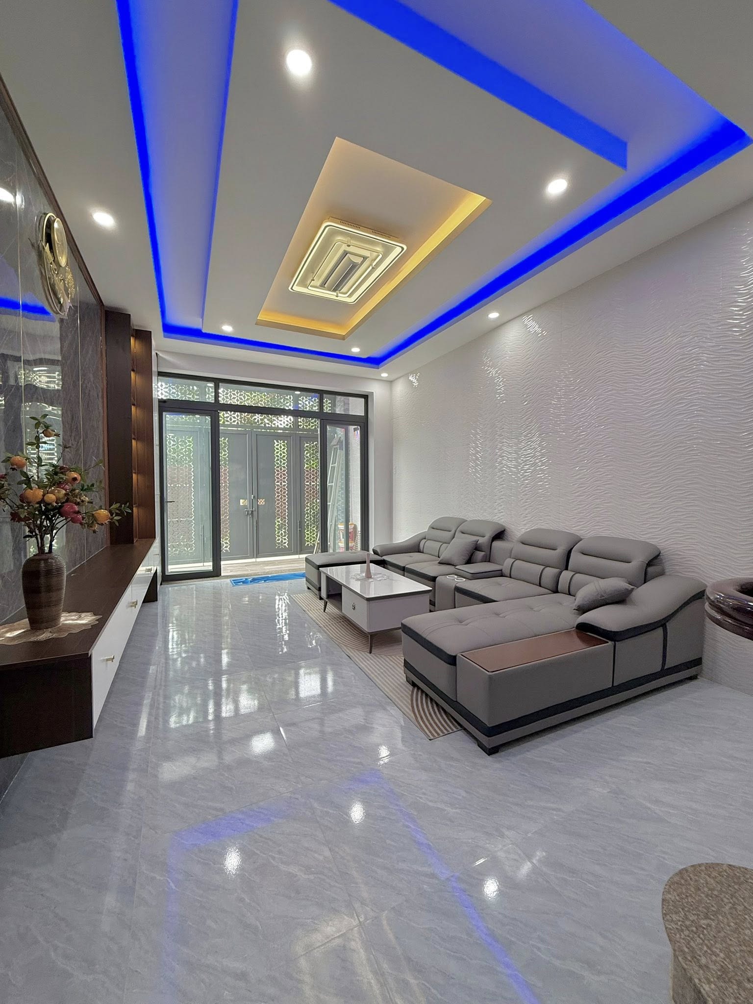 nha-pho-thoi-son-phuong-6-my-tho-150m2