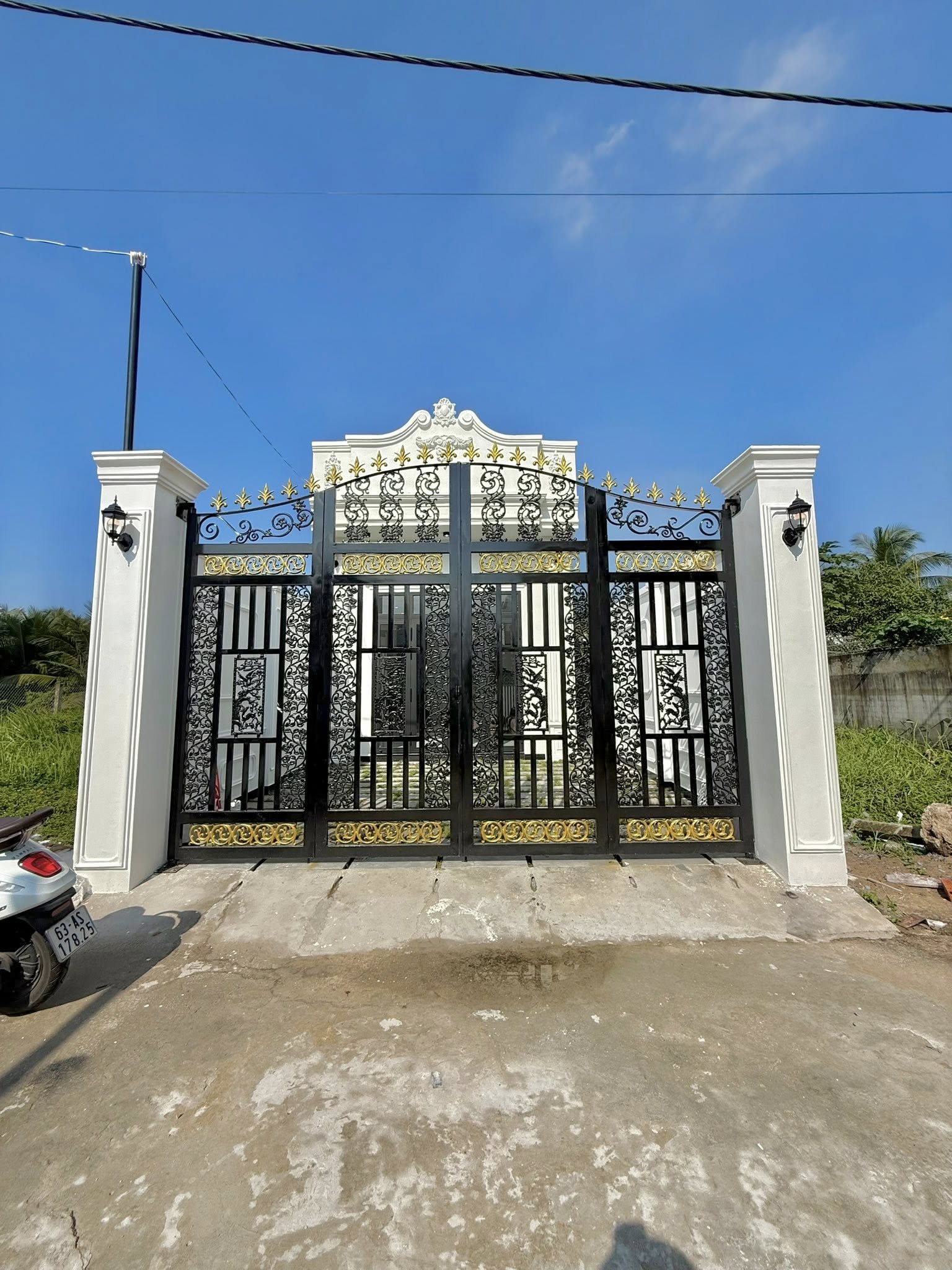 nha-pho-my-tho-thiet-ke-tan-co-dien-105m2