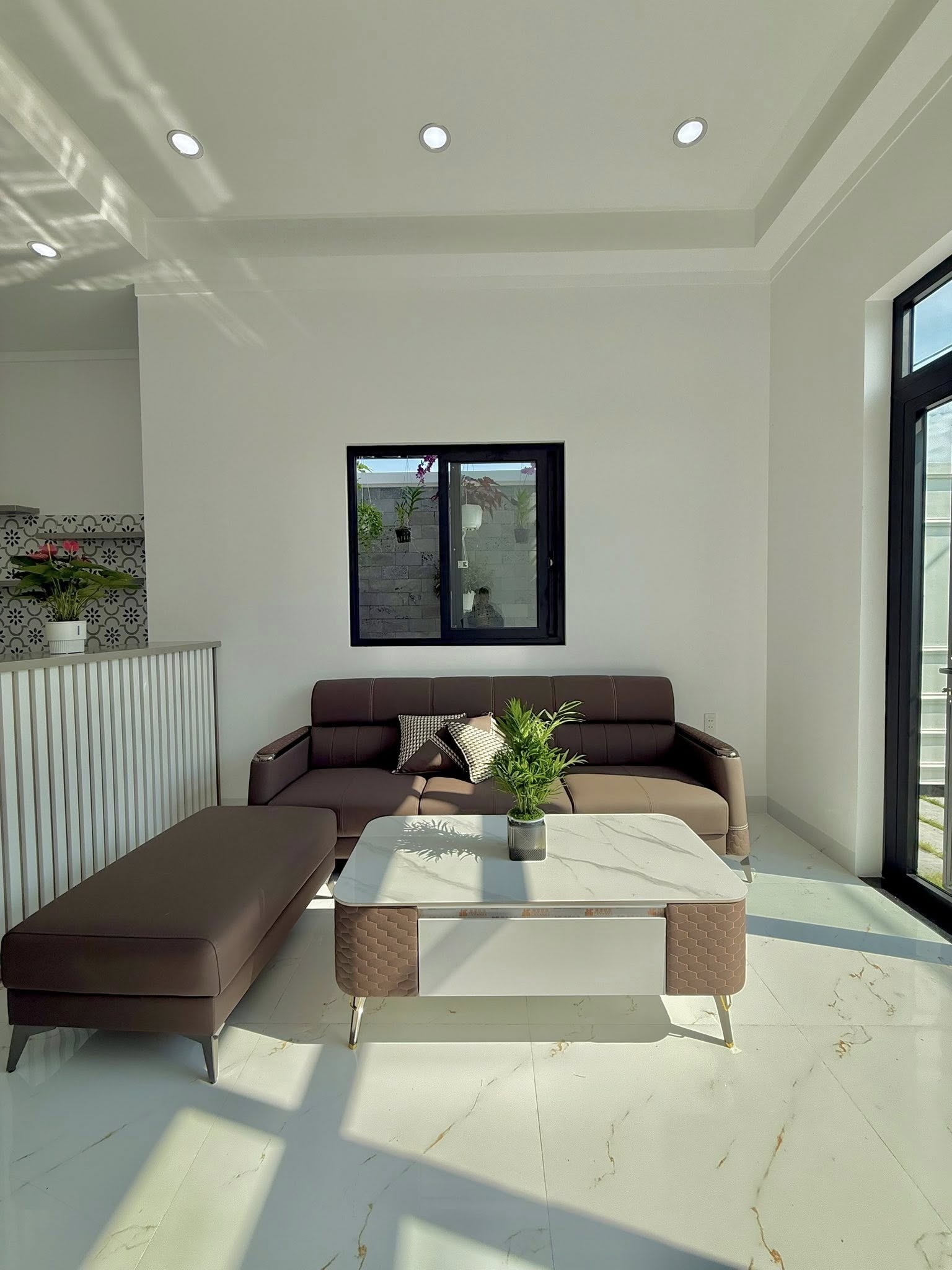 nha-pho-my-tho-thiet-ke-tan-co-dien-105m2