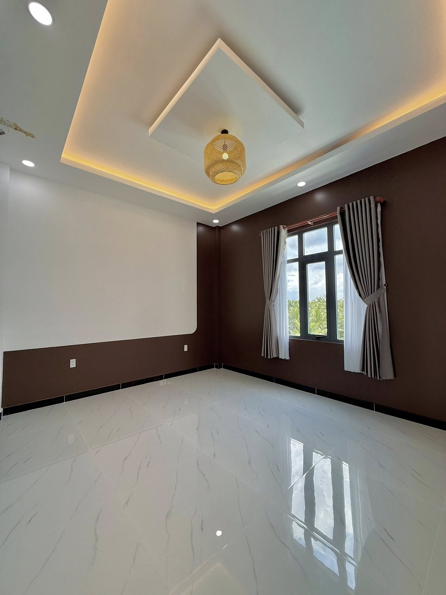 ban-nha-mot-tret-mot-lau-tan-my-chanh-90m2