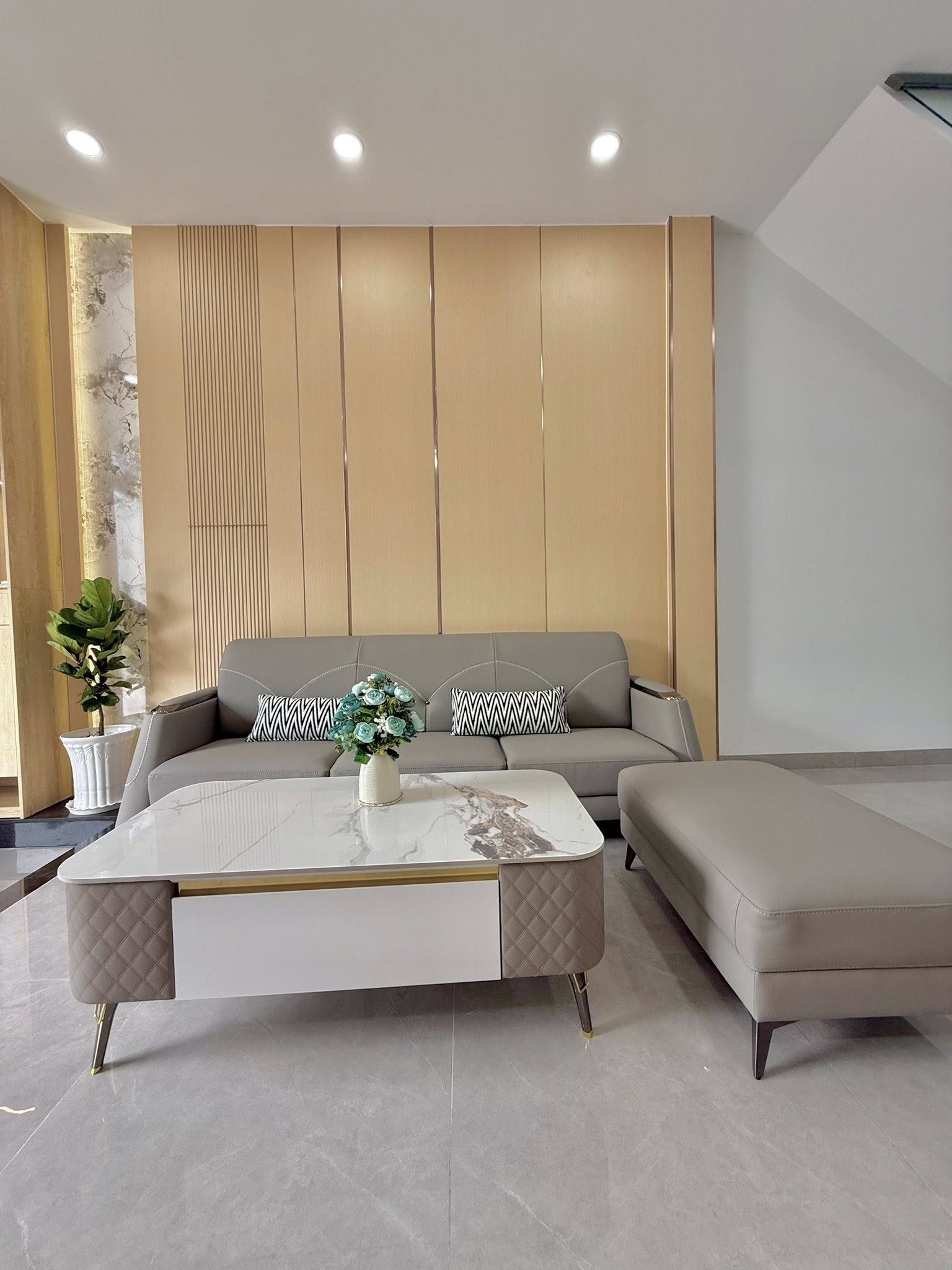 nha-pho-trung-an-1-tret-1-lau-duong-nguyen-cong-binh