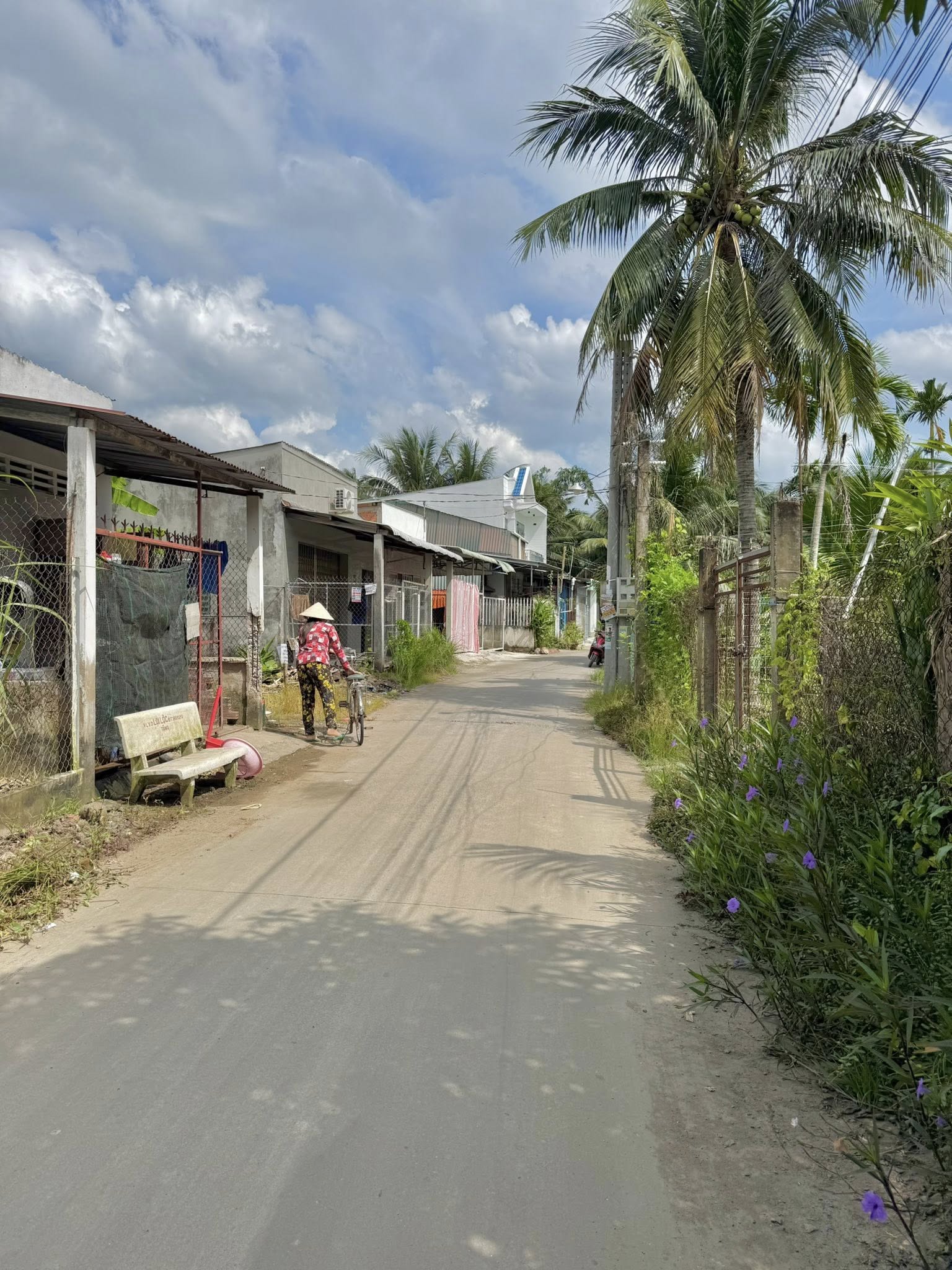 ban-dat-nen-kim-son-gan-trai-ran-dong-tam-130m2