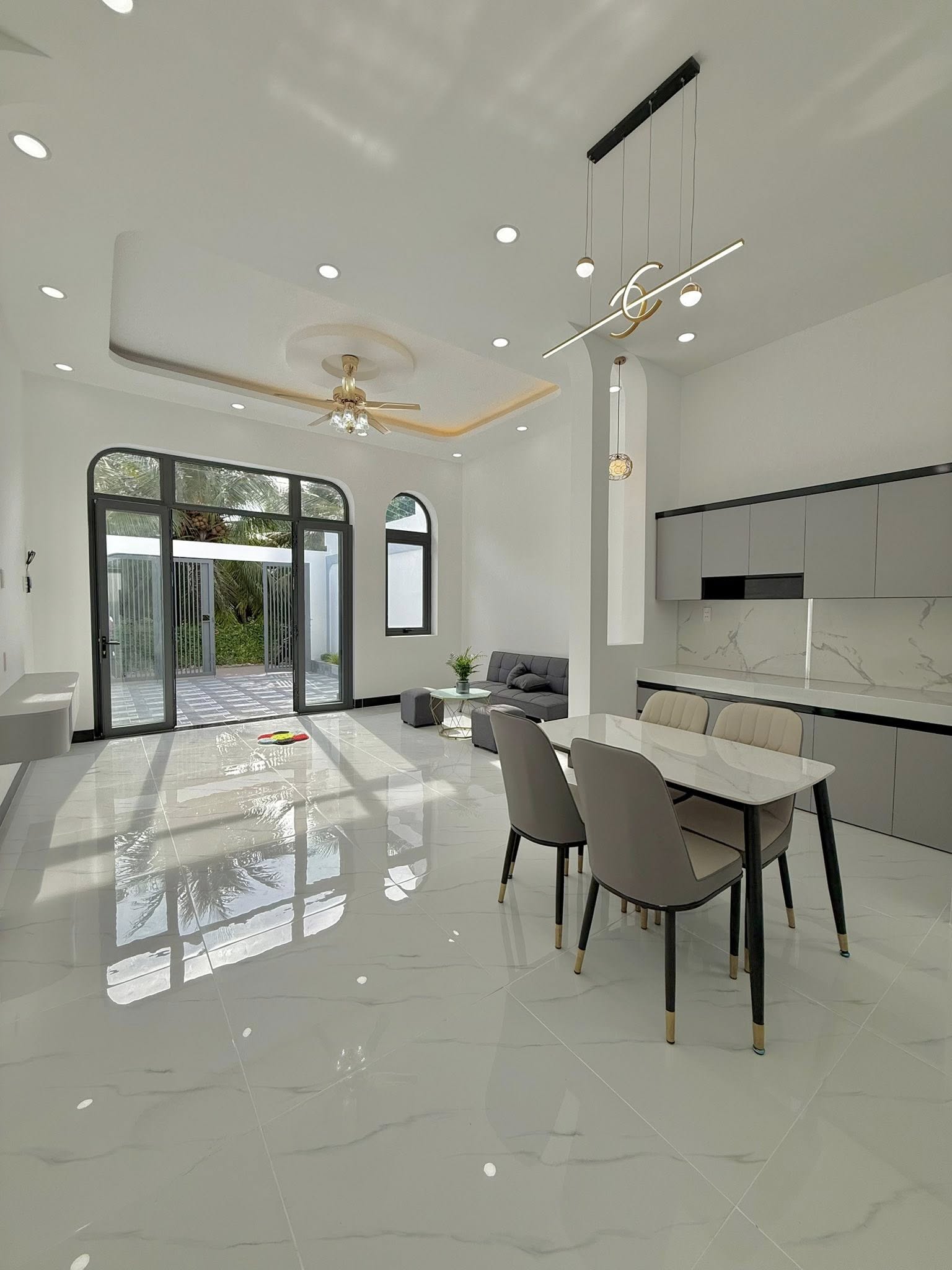 nha-pho-my-phong-tho-cu-day-du-120m2