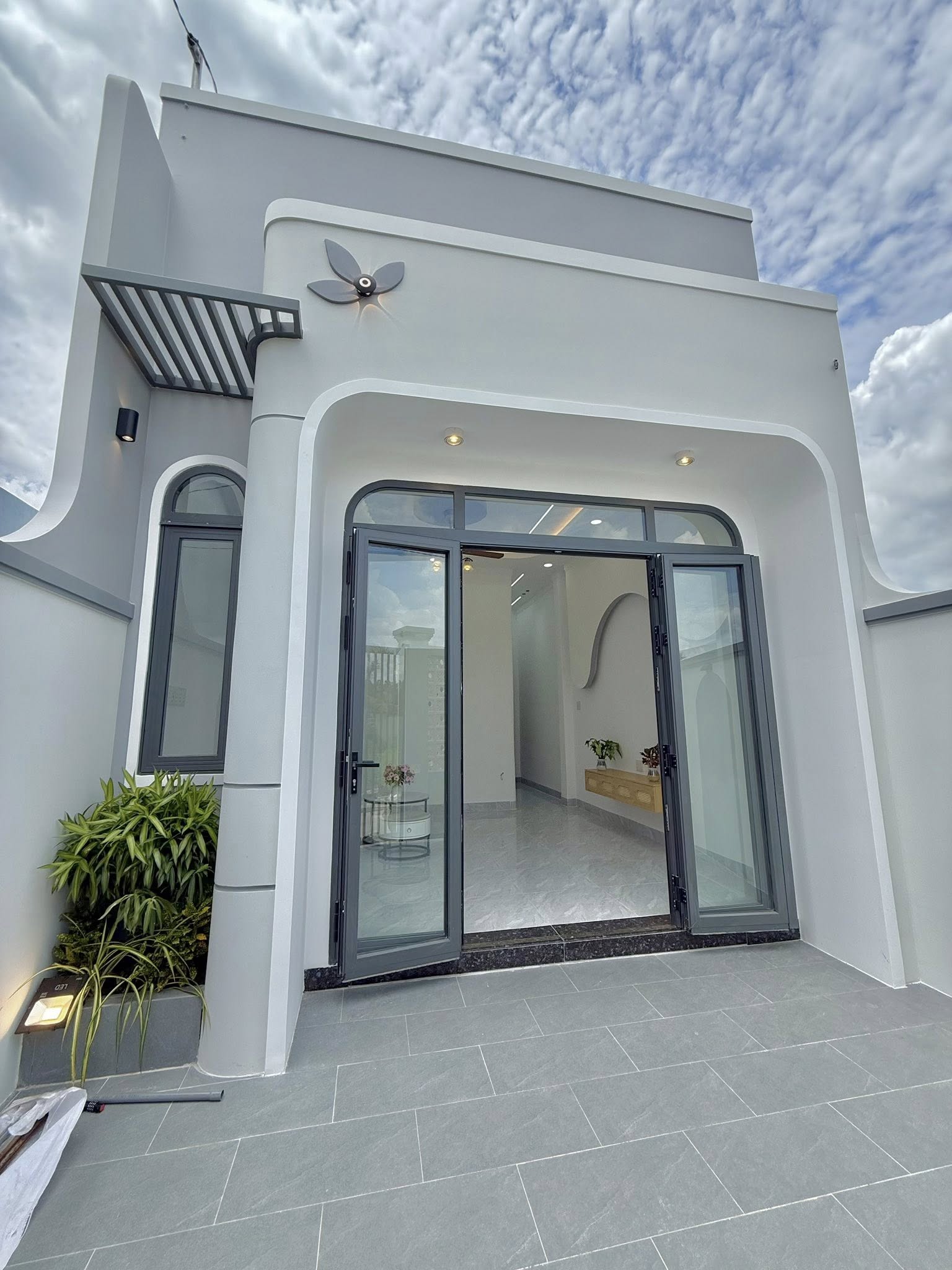 Bán Nhà Phố Đạo Thạnh Mới Hoàn Thiện 4.5 X 18m — Phường Đạo Thạnh, Tp. Mỹ Tho | Giá Chỉ 1.090 Tỷ