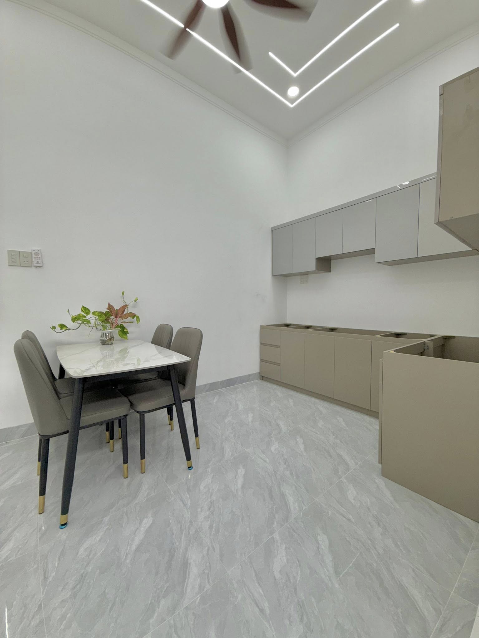 Bán Nhà Phố Đạo Thạnh Mới Hoàn Thiện 4.5 X 18m — Phường Đạo Thạnh, Tp. Mỹ Tho | Giá Chỉ 1.090 Tỷ