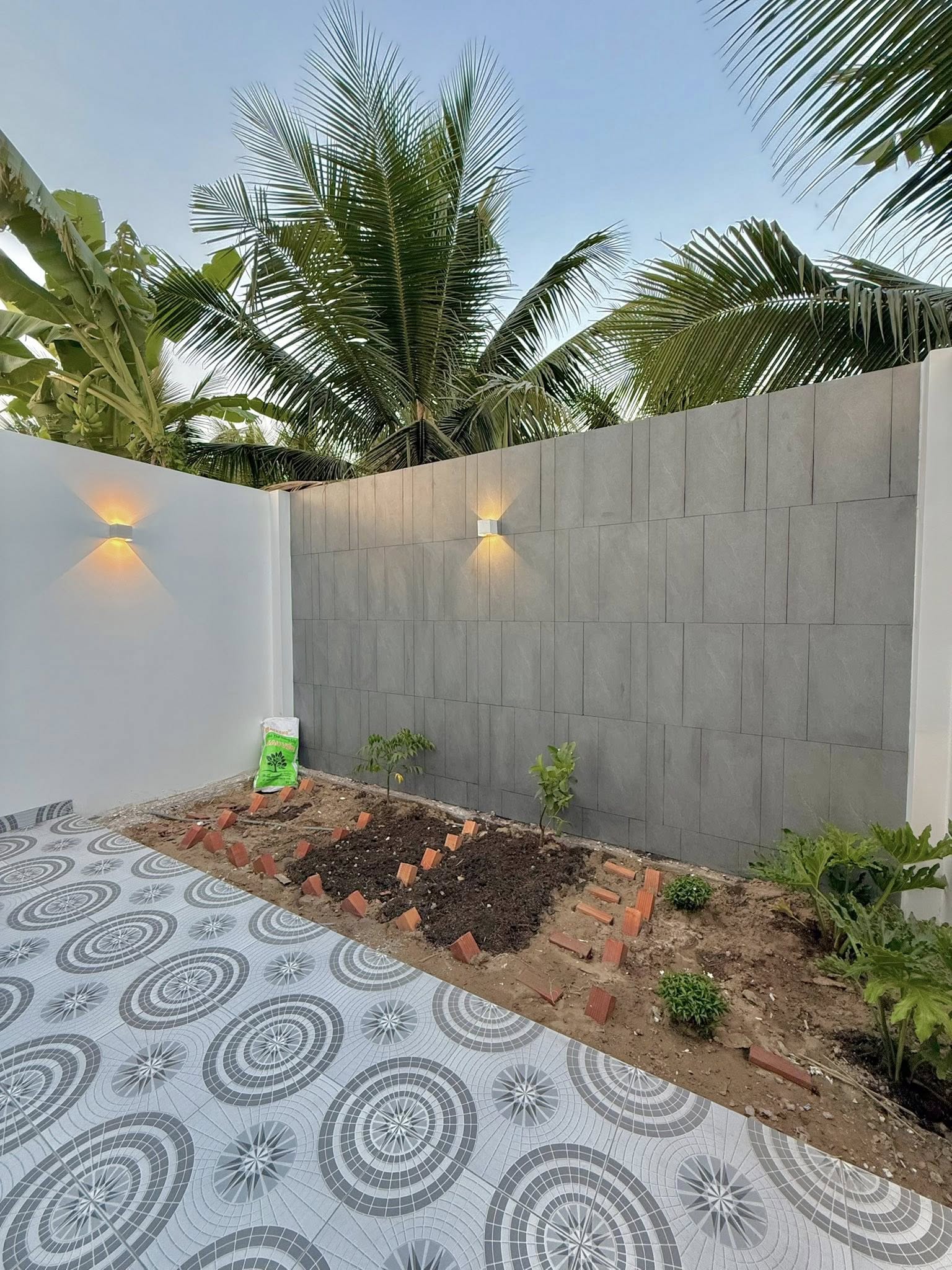 ban-nha-pho-my-phong-my-tho-105m2