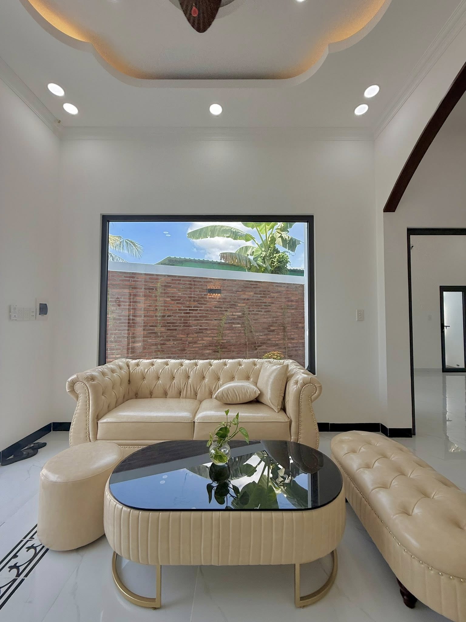 Nhà Phố Mỹ Phong Thiết Kế Tân Cổ Điển – Giá 2.09 Tỷ, Vào Ở Ngay!