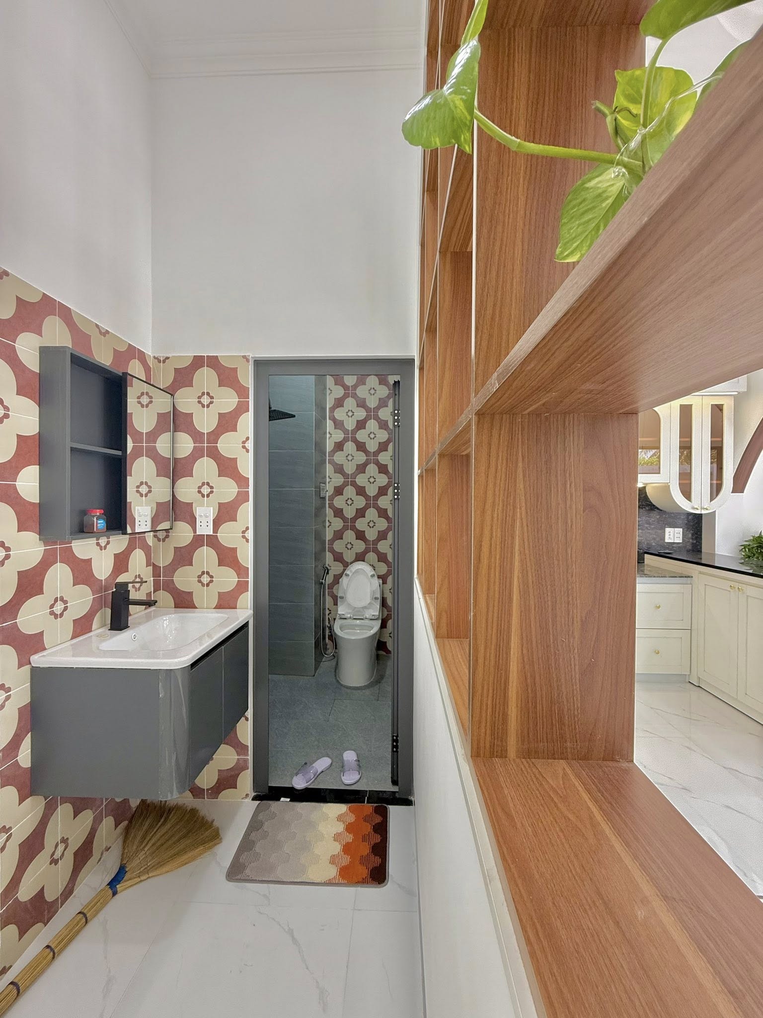 Nhà Phố Mỹ Phong Thiết Kế Tân Cổ Điển – Giá 2.09 Tỷ, Vào Ở Ngay!