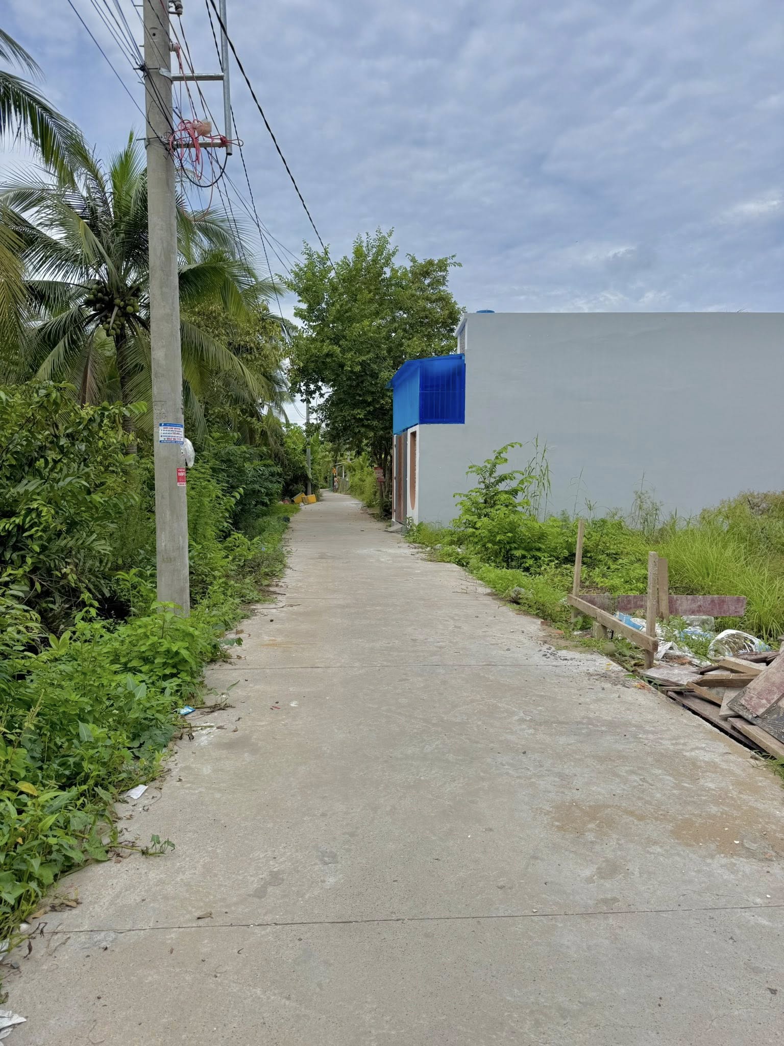 ban-2-dat-nen-dao-thanh-dep-gan-khu-tai-dinh-cu-long-hoa