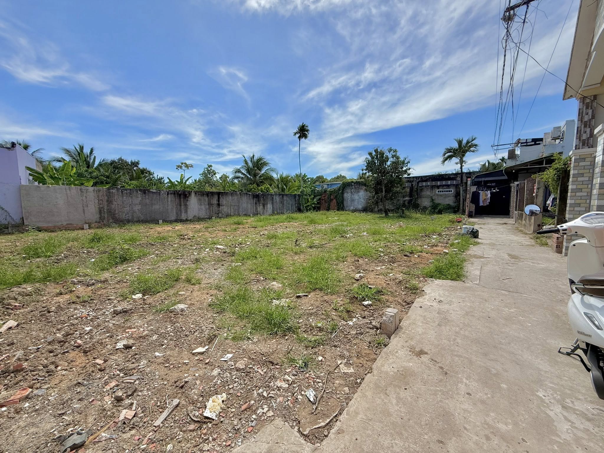 ban-dat-nen-trung-an-tho-cu-dep-gia-tot-76m2