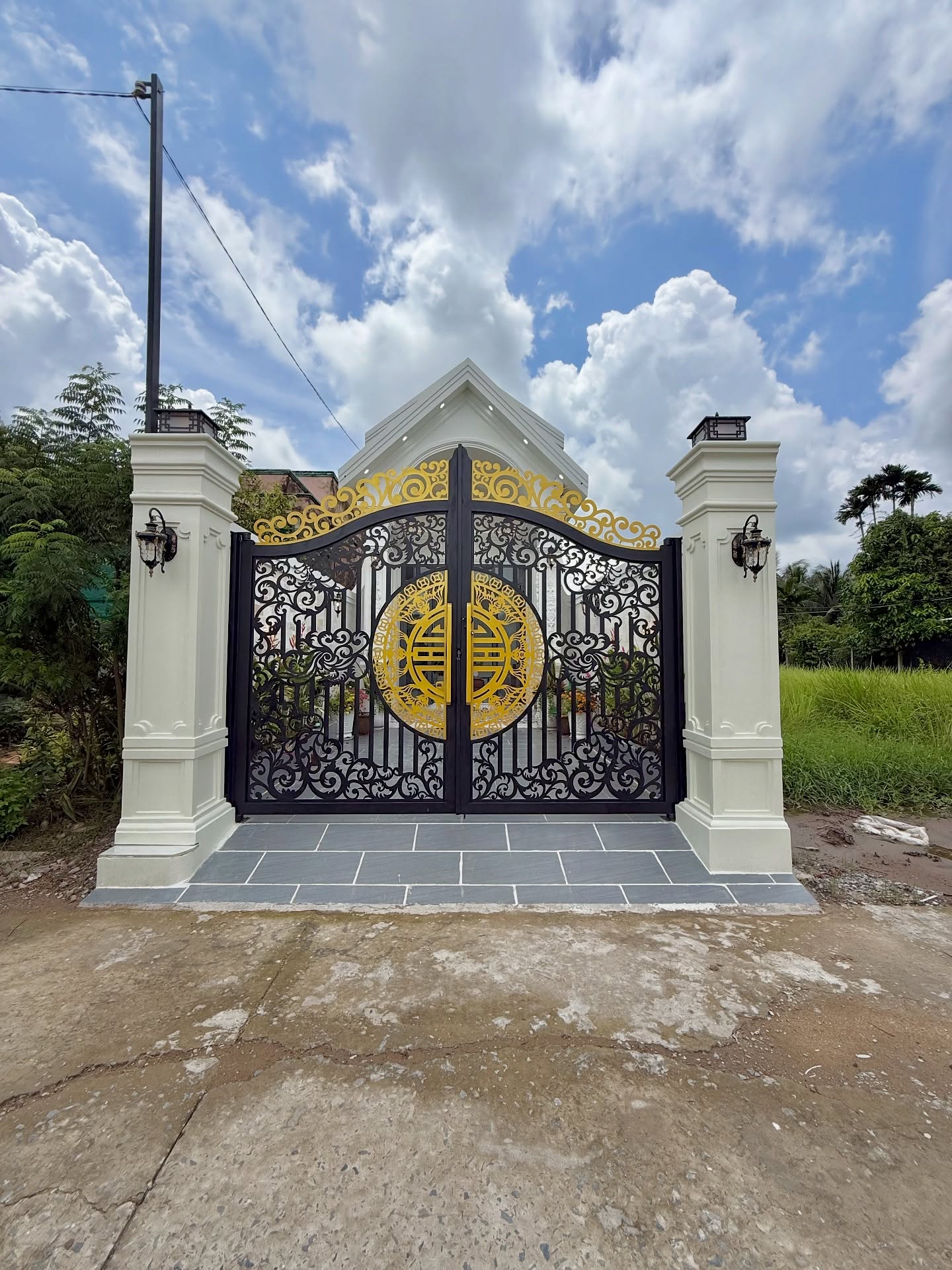 ban-nha-nghi-duong-trung-an-moi-xay-dep-gia-tot-112m2