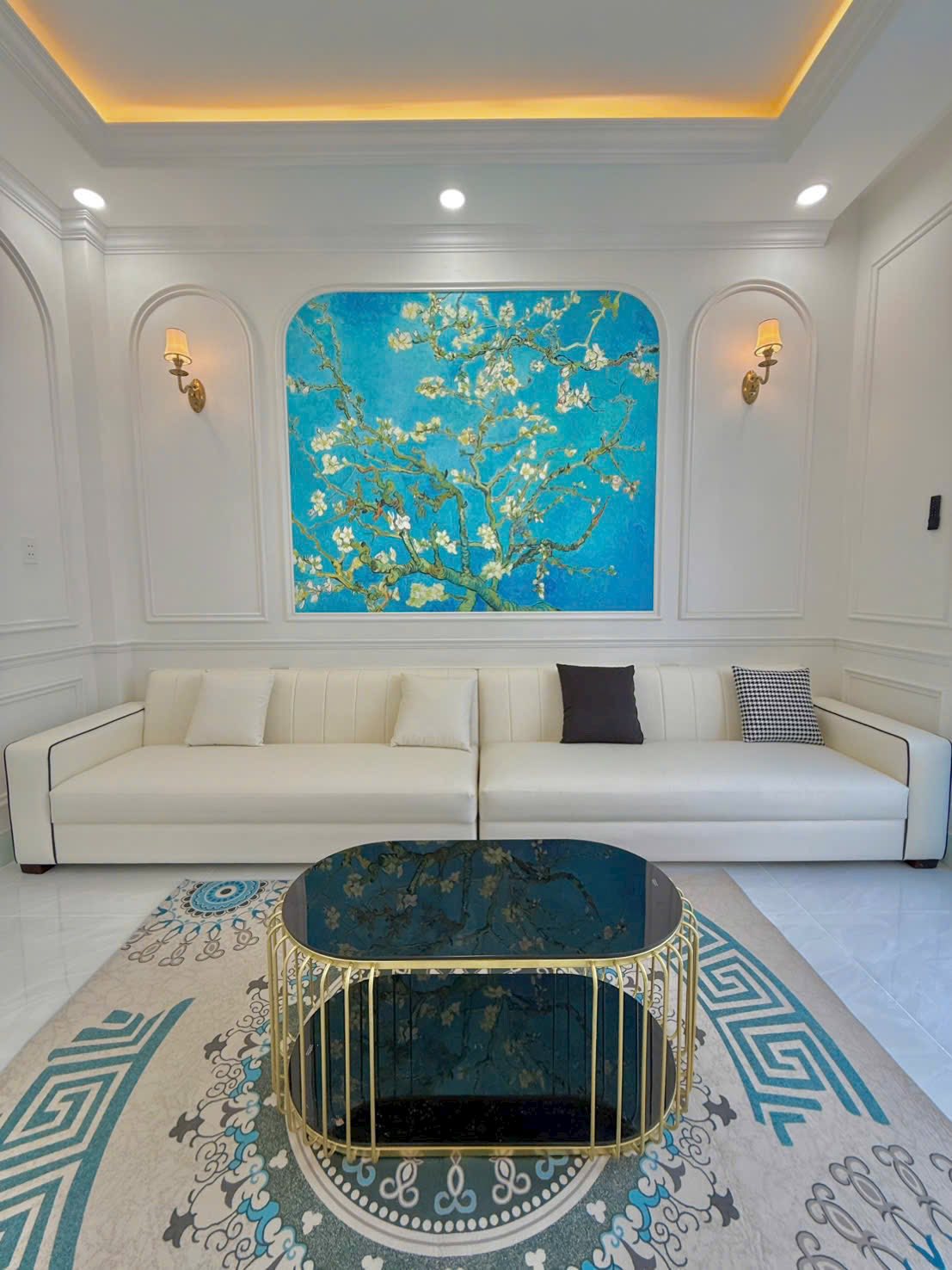 ban-nha-pho-dao-thanh-phong-cach-tan-co-dien-120m2