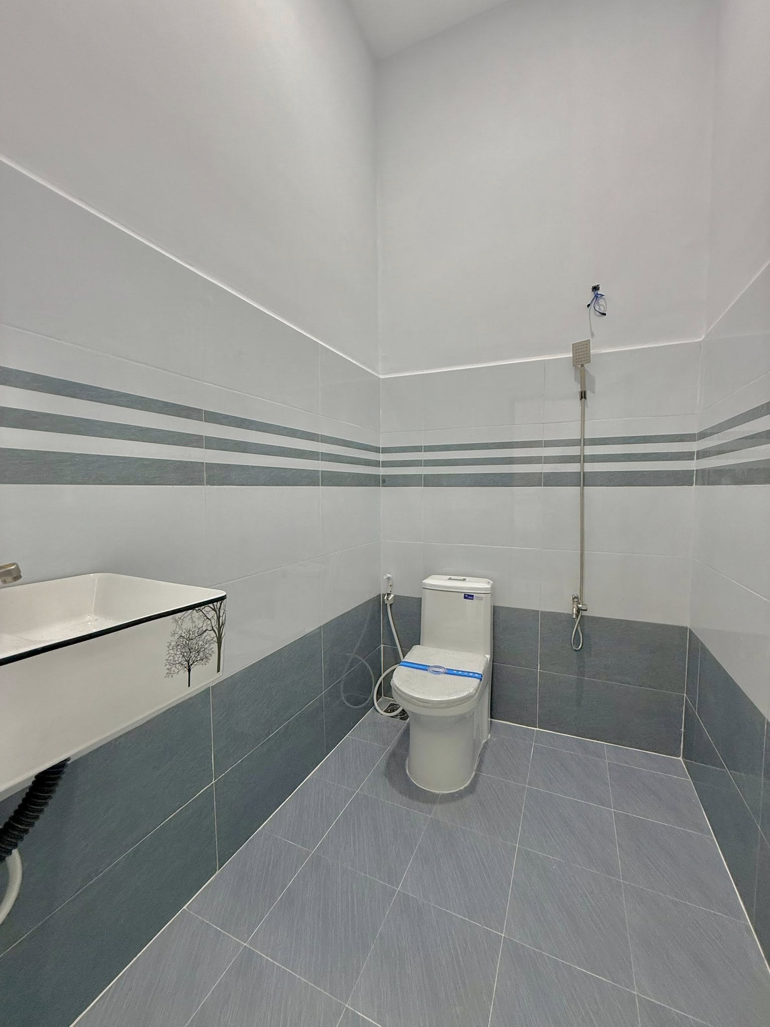 ban-nha-pho-my-phong-dep-gia-tot-vi-tri-ly-tuong-100m2