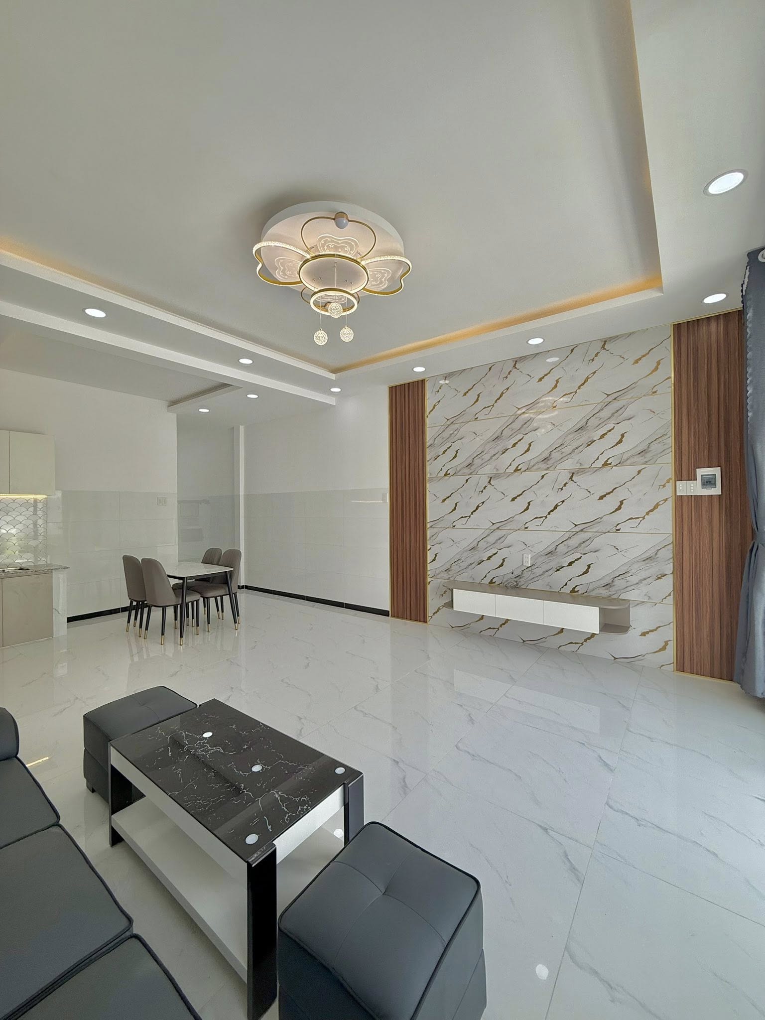 ban-nha-pho-my-phong-moi-xay-full-tho-cu-105m2