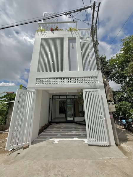 ban-nha-pho-my-tho-moi-dep-66m2