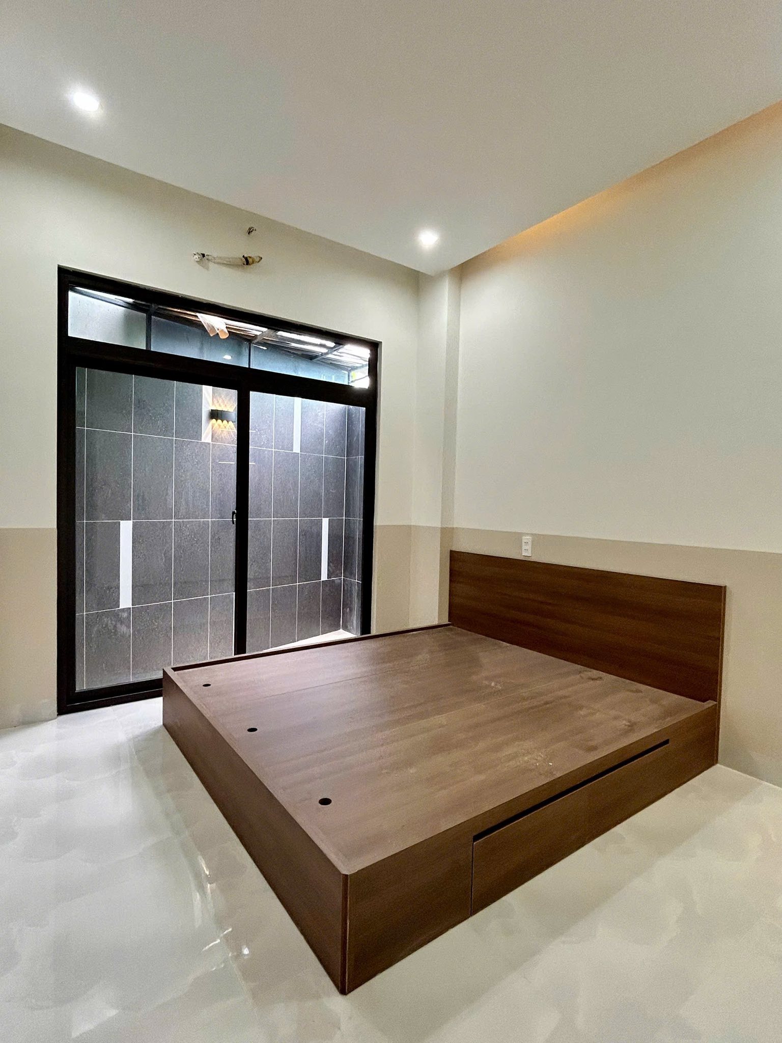 ban-nha-pho-trung-an-dep-gia-tot-tang-full-noi-that-100m2