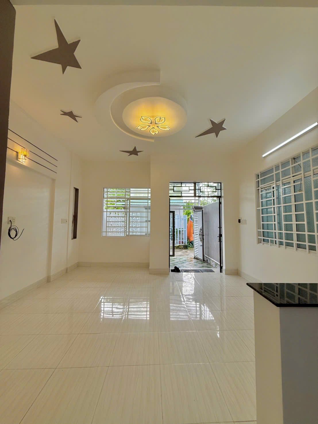 ban-nha-pho-trung-an-gan-khu-dan-cu-95m2