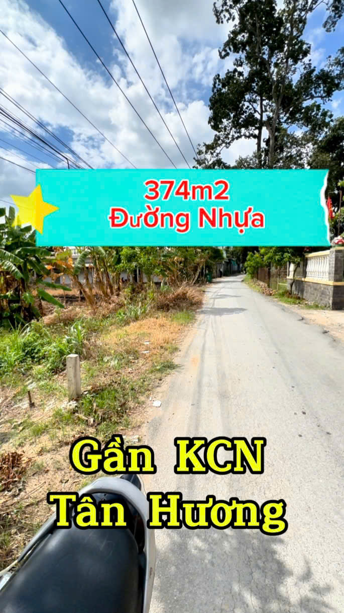 ban-dat-mat-tien-tan-huong-gan-kcn-tan-huong-374m2
